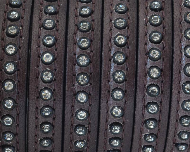 Cuero Plano con strass. 8x3mm. Marron oscuro-strass cristal. Calidad Superior