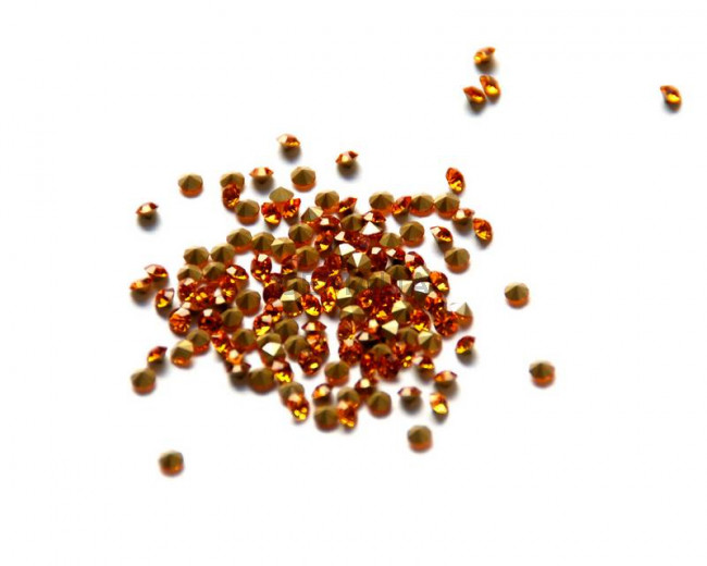 Cristal. Rhinestone Chaton. 2,9-3mm. Light Colorado Topaz