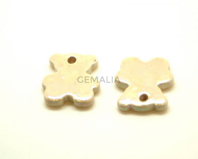 Ceramica. Oso. 27x24mm. Crema irisado. Int.3mm aprox.