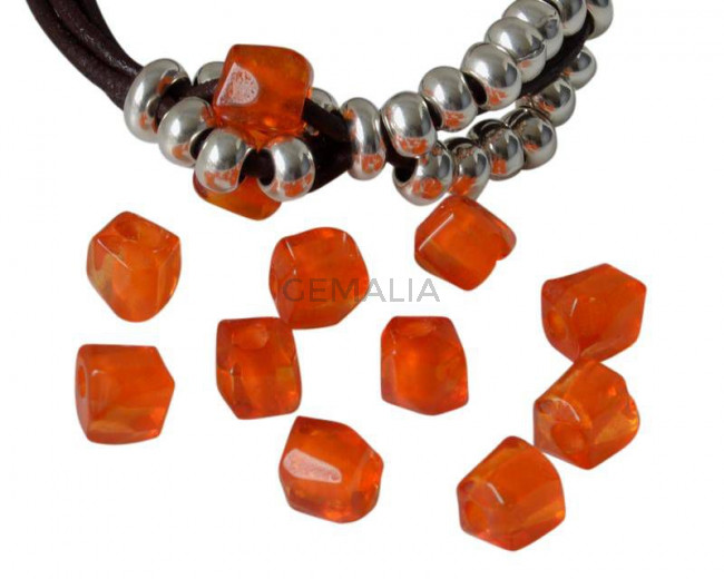 Resina. Tubo irregular. 9x8mm. Naranja translucido. Int.3mm. Calidad Superior