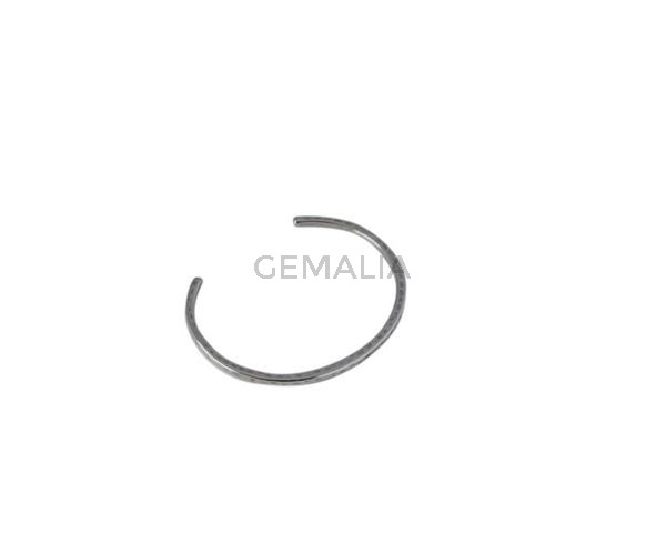 Zamak. Pulsera martillada 40x50mm. Plateado.