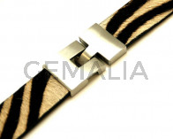 Acero Inoxidable. 37x23x6,5mm.
