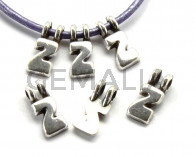 Colgante Letra Zamak  "Z". 9mm. Plateado. Int.2,2mm