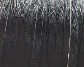Cuero Plano 6x2mm. Micrograbado.Negro. Calidad Superior