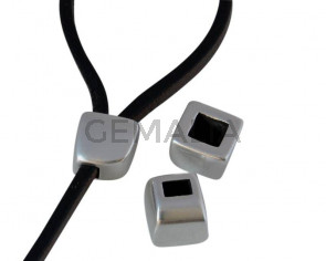 Terminal de Zamak. 7x7,5mm. Plateado. Int.3x2mm