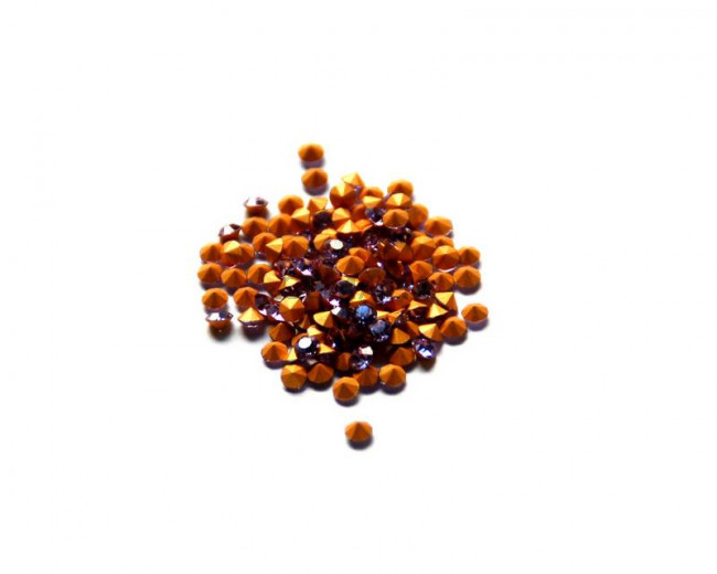 Crystal. Rhinestone Chaton. 2,9-3mm. Violet.
