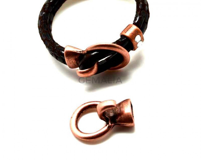 Zamak. Clasp. 33x23mm. Antique copper.  Inn.10x5mm.