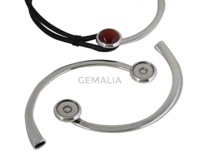 Zamak. Half necklace. 13.5cm. Coin. 25mm. No stone. 20mm.