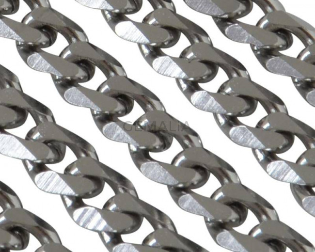 Stainless steel 304. Chain. 7x5x1.5mm. Silver.