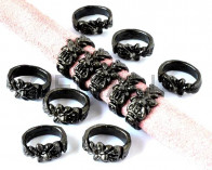 Zamak. Oval. 12x6mm. Black silver. Inn.10x7mm.
